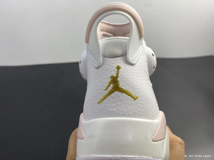 6 Retro DH9696-100 Jordan (W) - Gold Hoops 0830